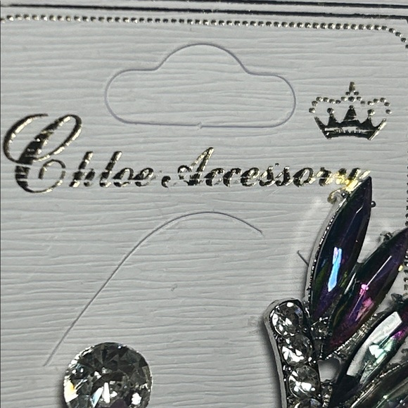 Chloe + Isabel Silver Tone Iridescent Crystal Ear Cuff & CZ Post - Picture 4 of 7
